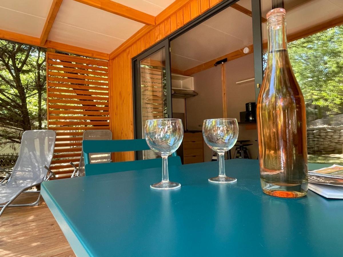 Les Chalets De Labeaume Exterior foto